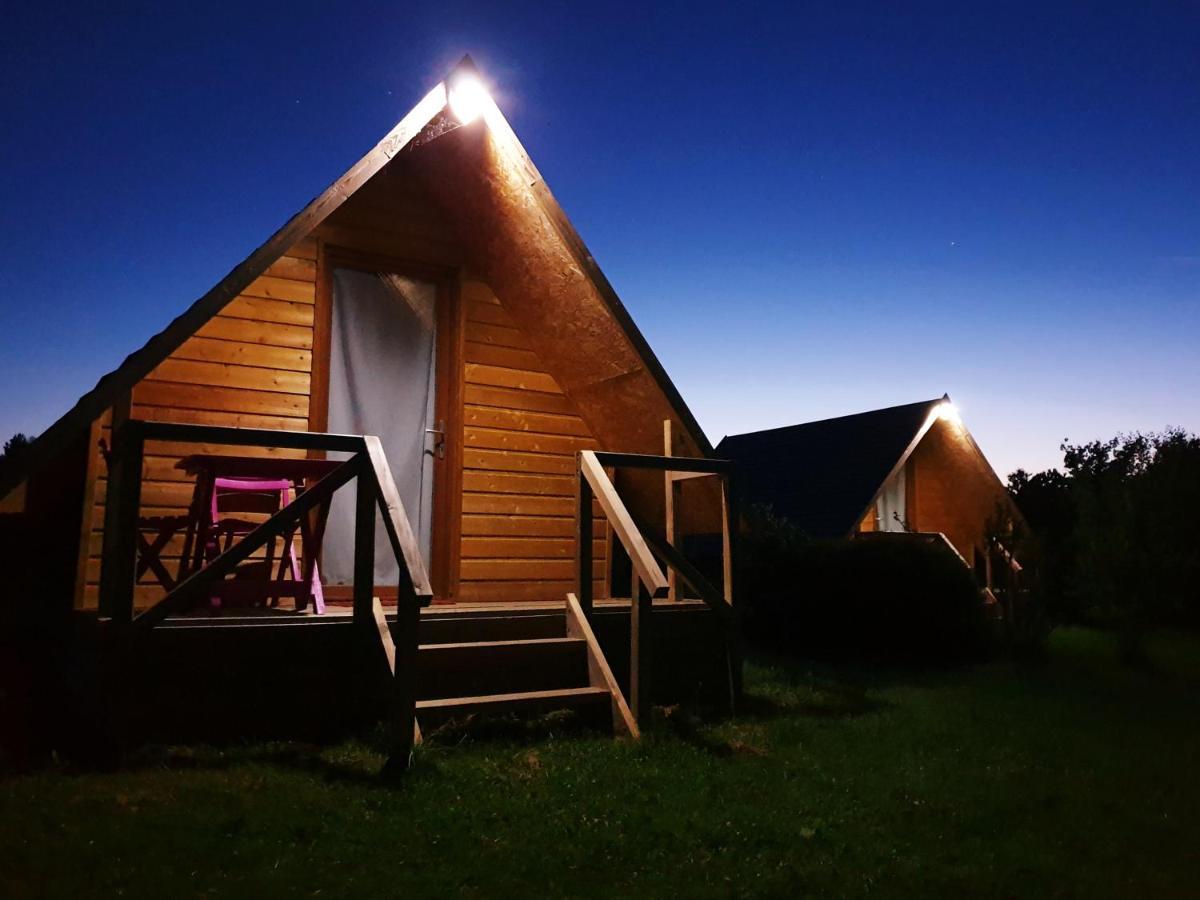 Готель Camping Aquarev Лудеак Екстер'єр фото
